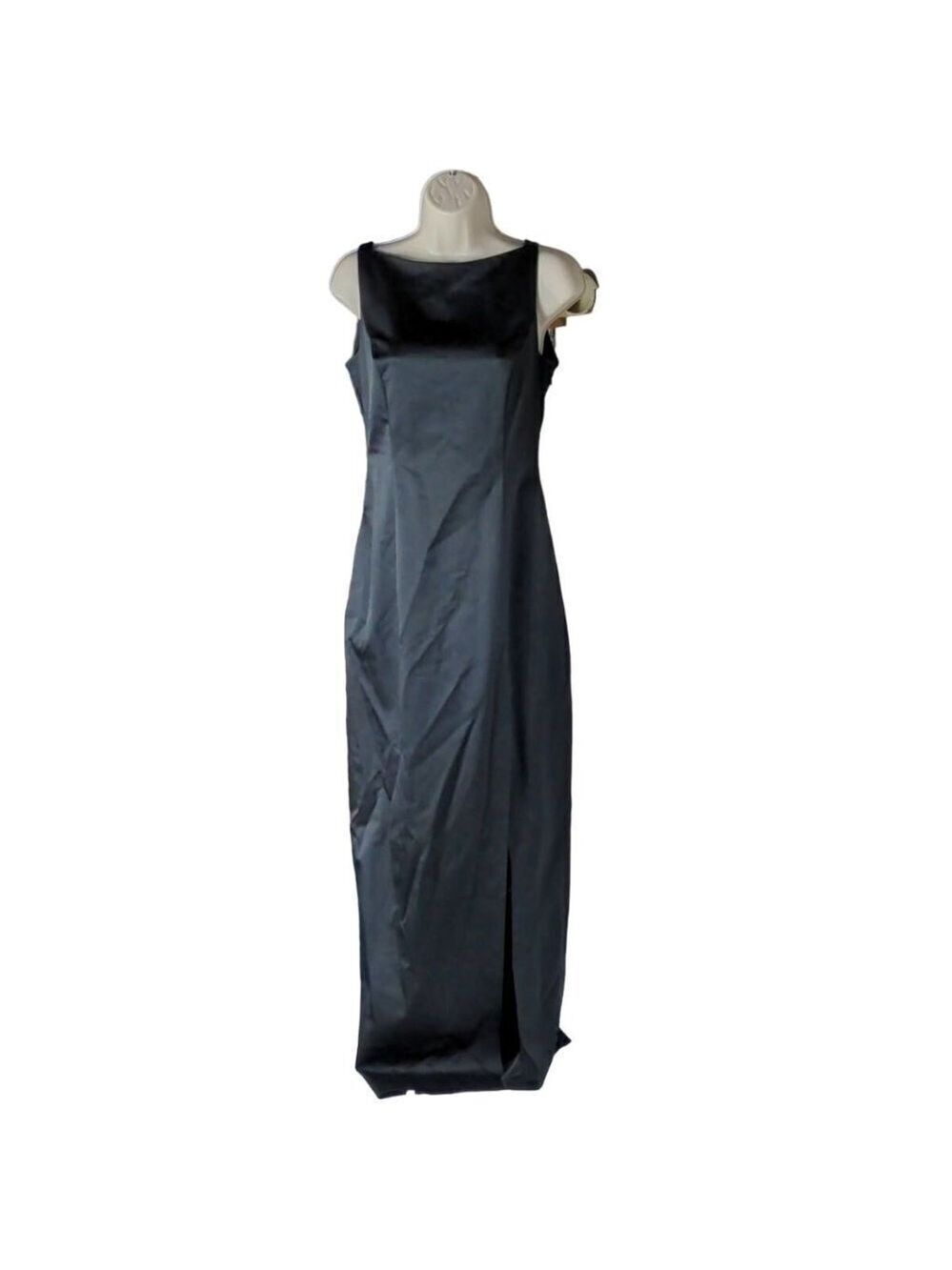 Cachet Women's Black Maxi Formal Dress Size 4 Embroidered